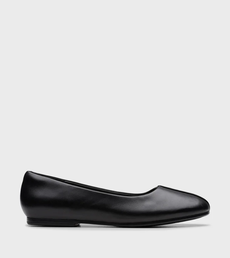 كلاركس Livia Lily Black Leather Ballerinas
